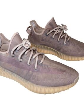 Yeezy Boost 350 V2 Mono Mist Size 11 Beige Mesh Sneakers GW2871